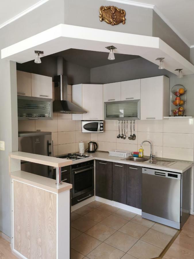 Big And Spacious Apartment In The Heart Of Omis Exterior photo